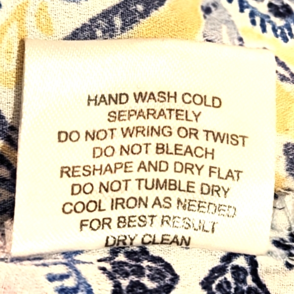 🌞 Short Sleeve Lavender and Yellow Tie Front Top by Pink Rose - Picture 5 of 6